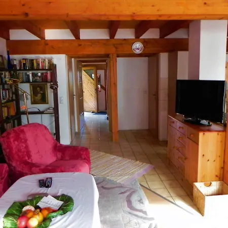 Haus Luise * هومبرغ