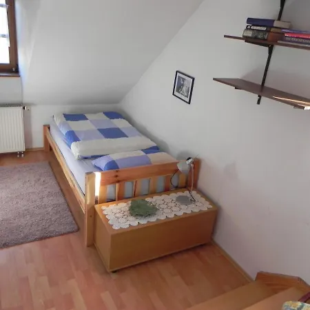 Dom wakacyjny Haus Luise Homberg (Schwalm-Eder)